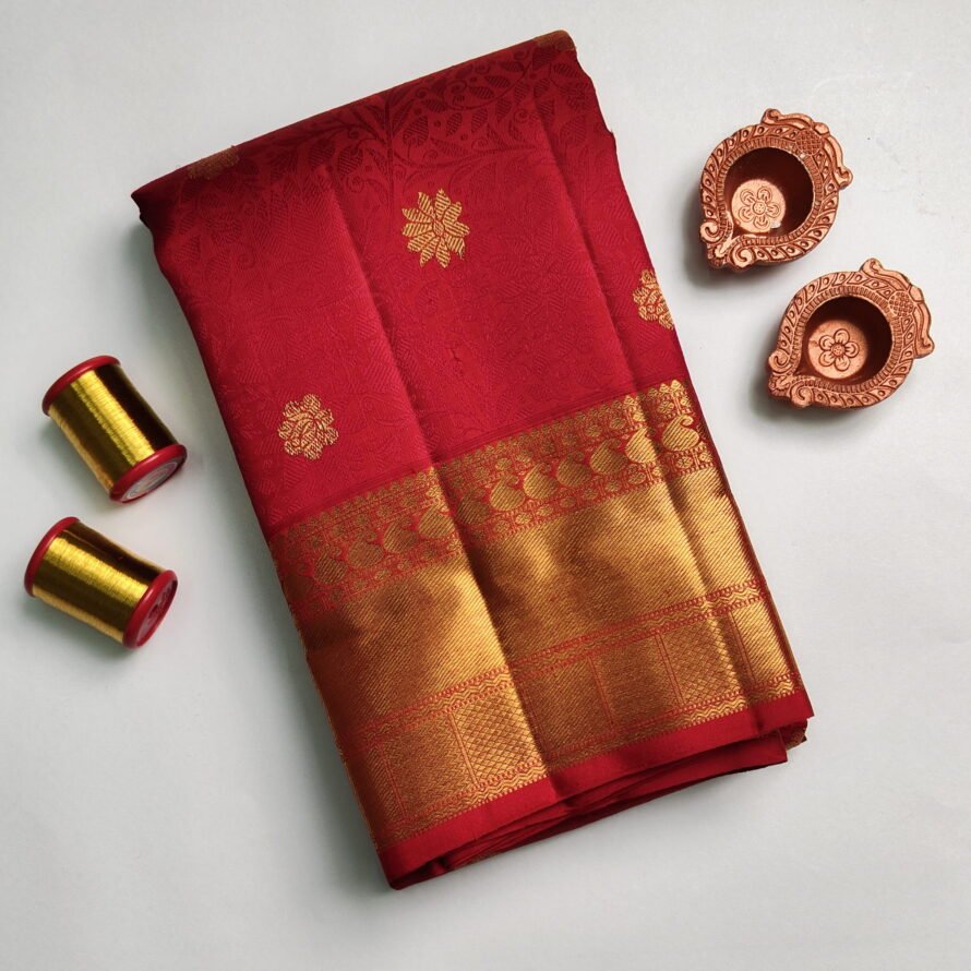 Pure Red Kanchipuram Silk Saree – Samudrika Design with Zari Puttahs