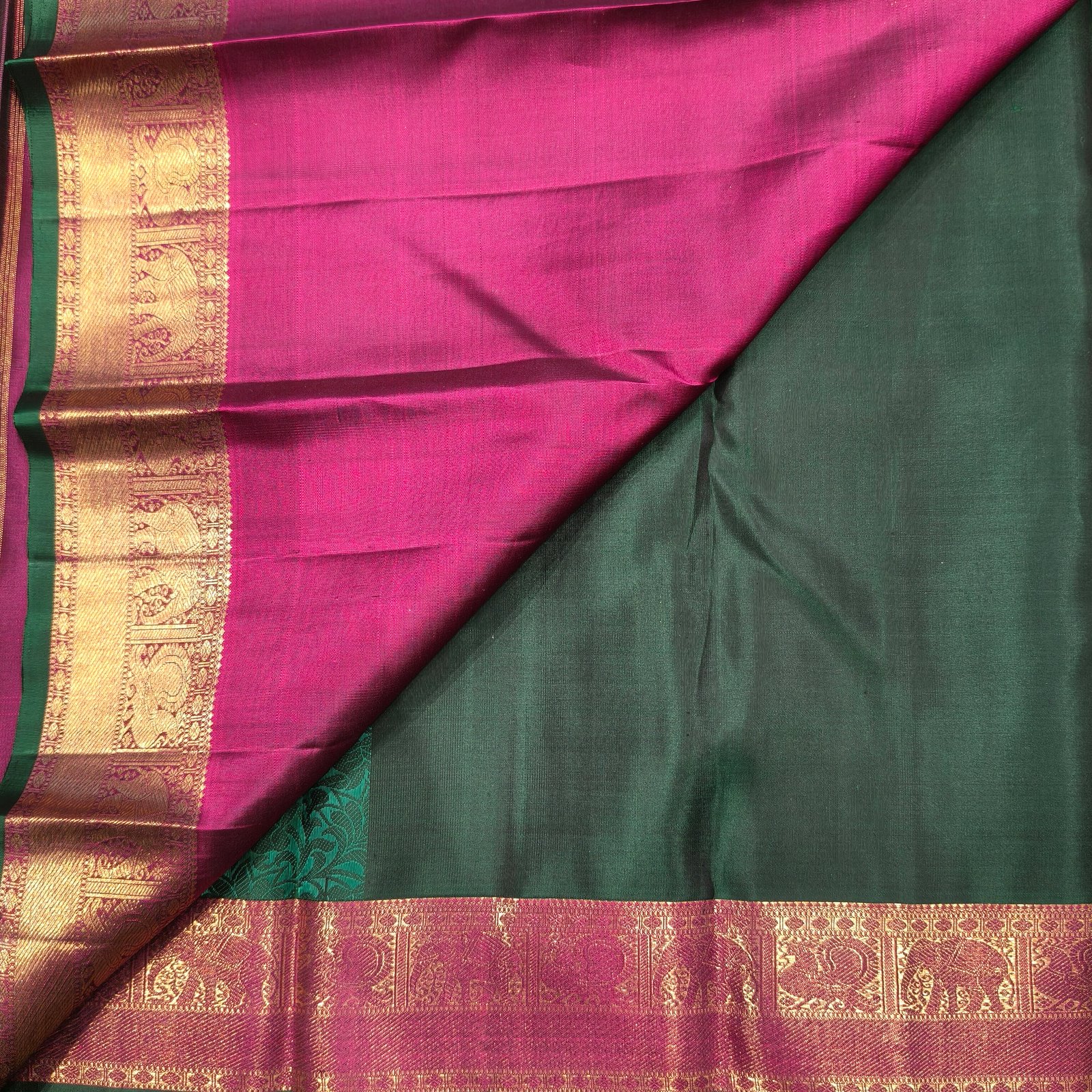 Rich Bottle Green Kanchipuram Pure Silk Saree with Thread & Floral Zari Buttas and Pinkish Gold Zari Border - Image 6